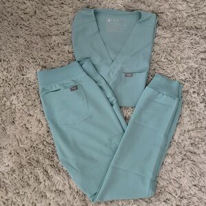 Figs Seaglass Scrub set